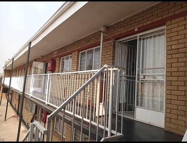 2 BEDROOM APARTMENT FOR SALE IN RANDGATE